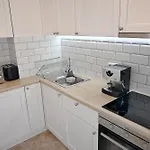 Hrebet House *
